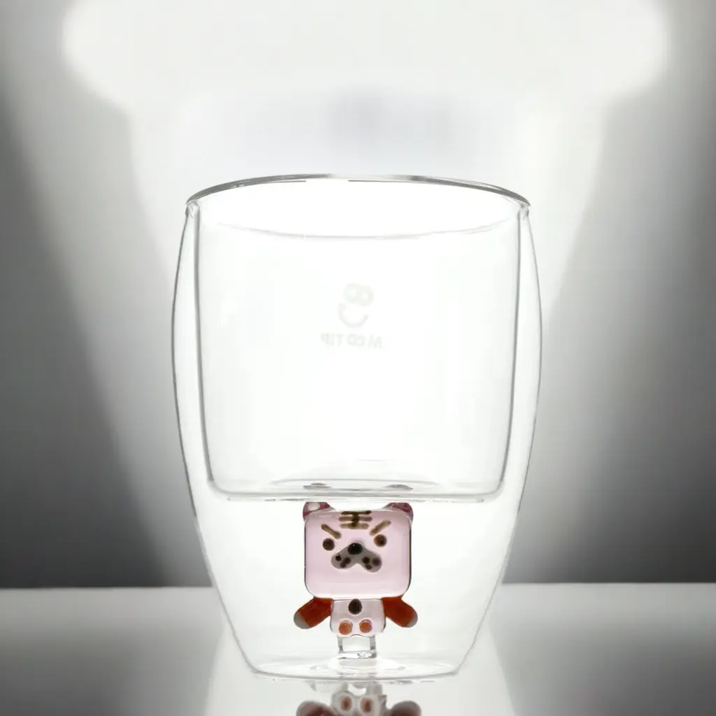 Mia-Cat-–-Sweet-Classic_-Doppelwandiges-Thermoglas-mit-Katzenfigur-edited_3.webp
